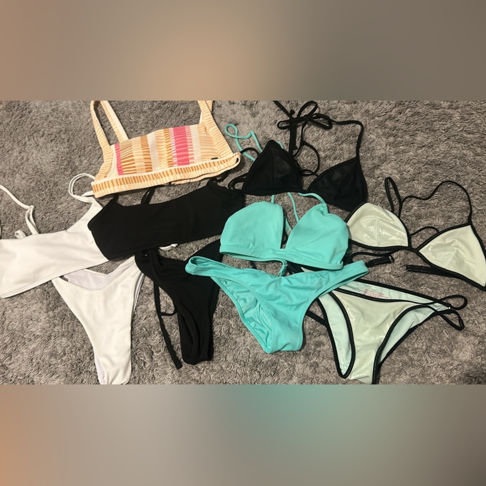BUNDLE of Women’s Swimwear. Sizes XS-S.